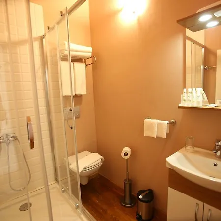 Hotel Podemos