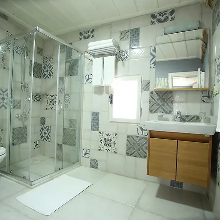 Hotel Podemos *