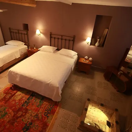 Podemos Hotel Ayvalı